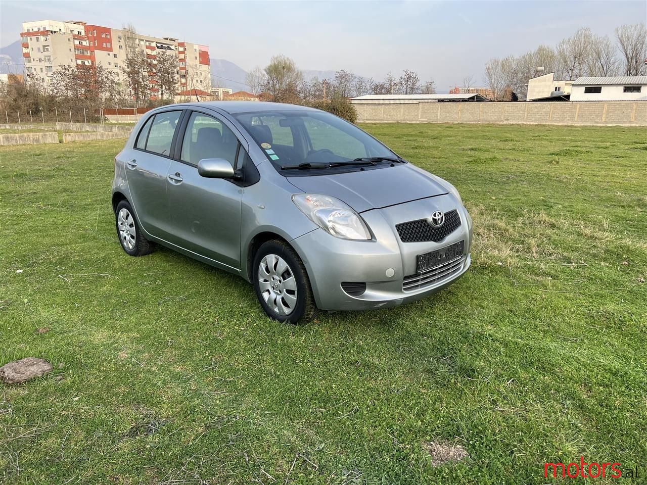 2006' Toyota Yaris photo #1