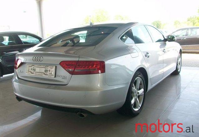 2009' Audi A5 photo #2