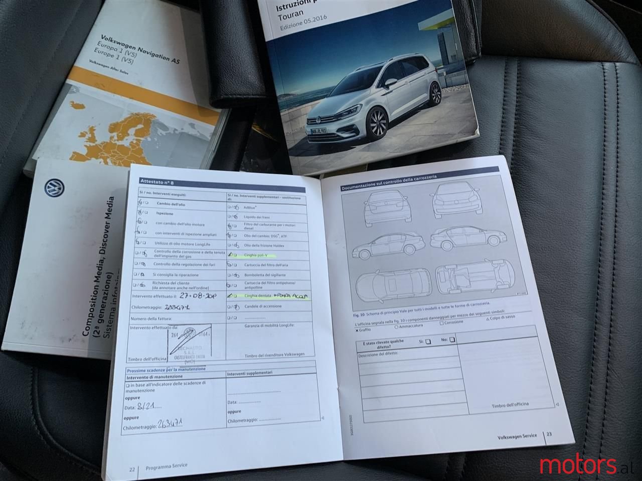 2016' Volkswagen Touran photo #6