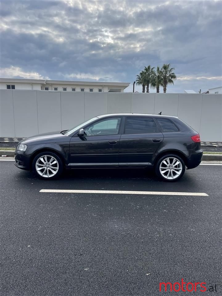 2011' Audi A3 photo #3