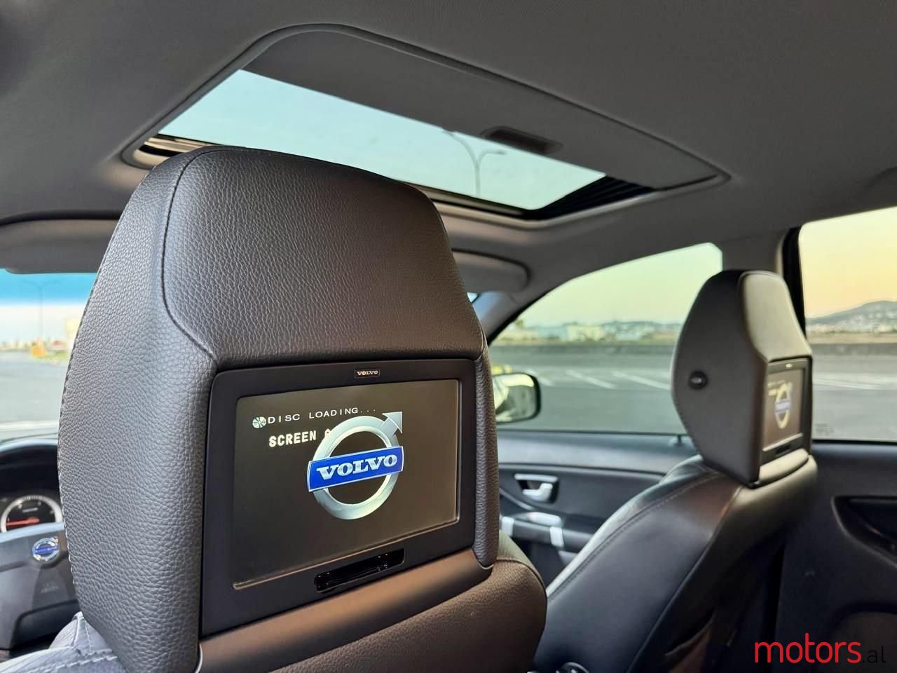 2010' Volvo Xc 90 photo #5