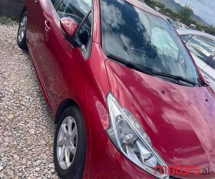 2016' Peugeot 208 photo #1