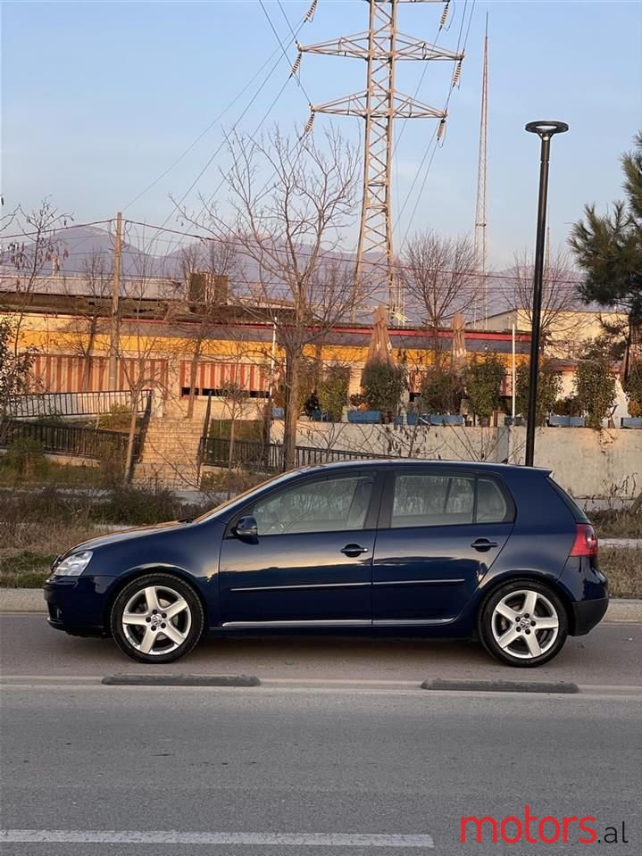 2006' Volkswagen Golf photo #6