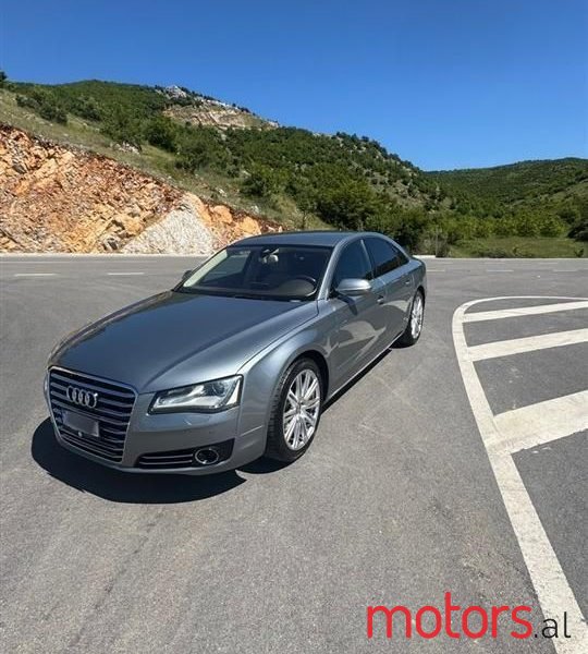 2010' Audi A8 photo #3