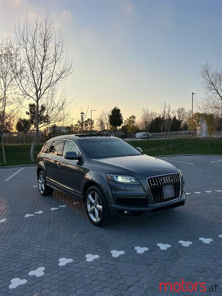 2010' Audi Q7 photo #2