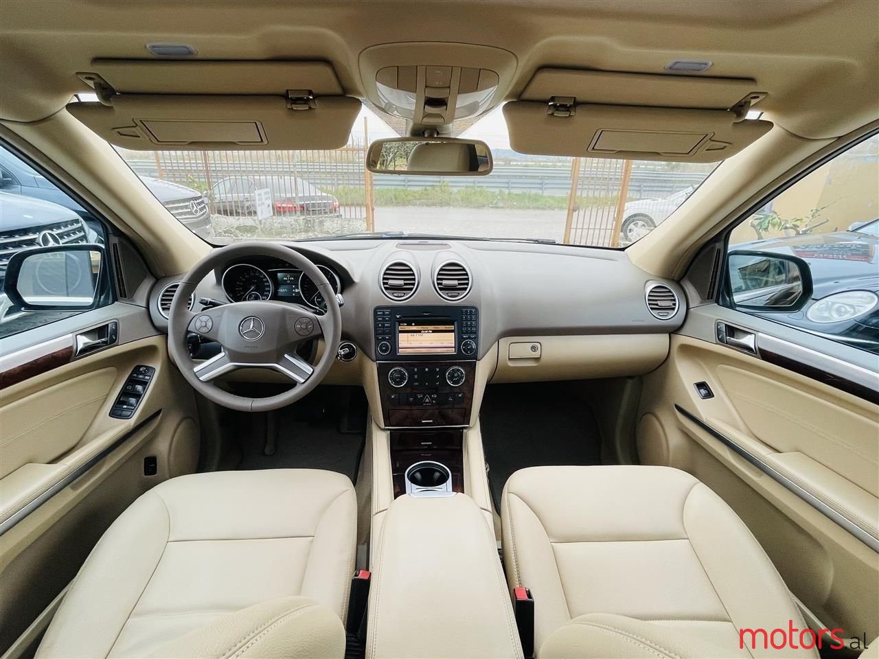 2010' Mercedes-Benz ML 350 photo #4