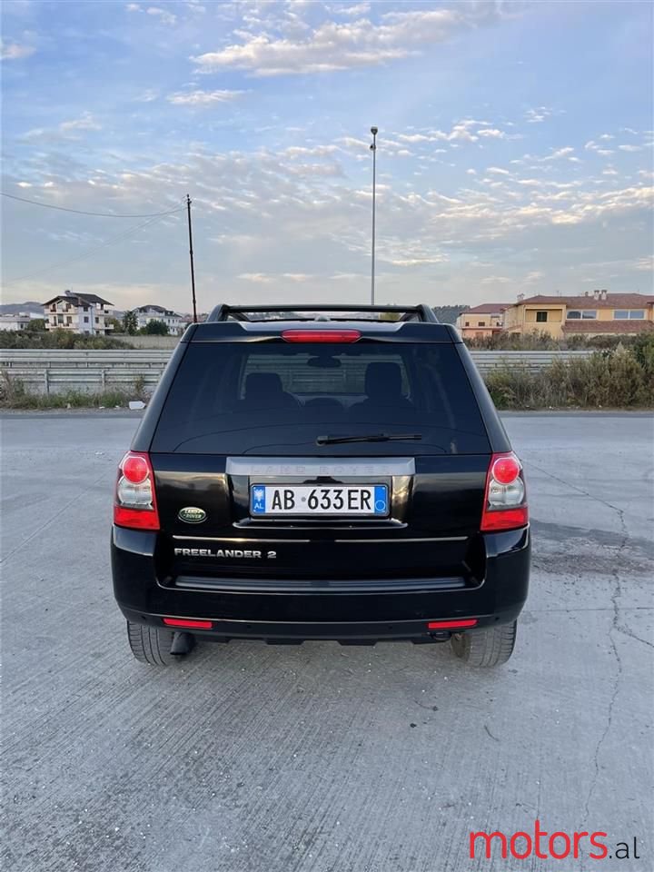 2010' Land Rover Freelander photo #3