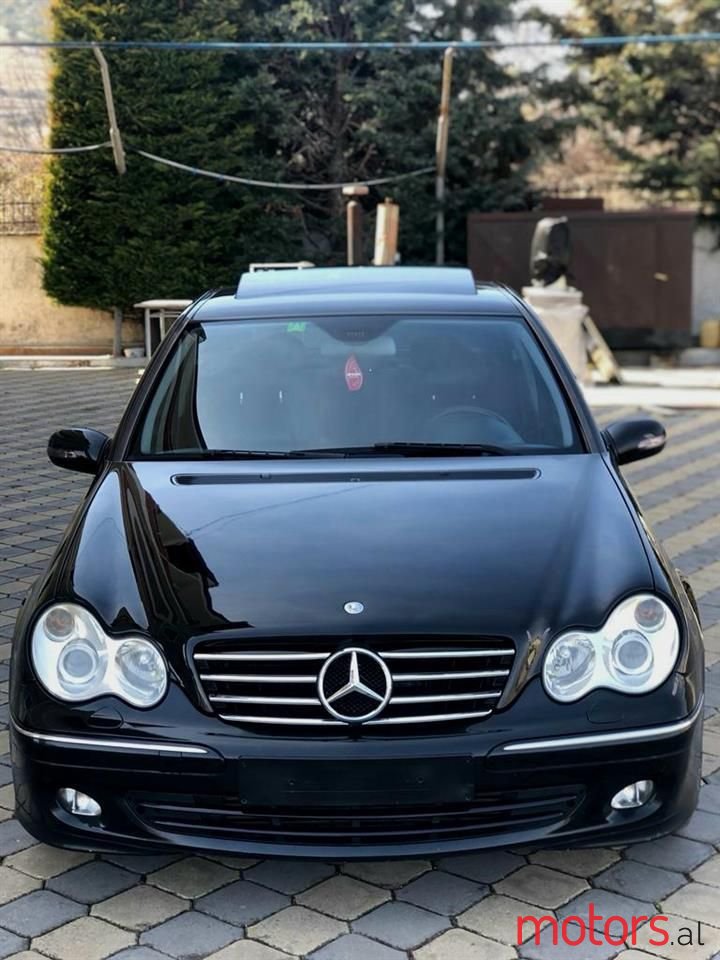 2005' Mercedes-Benz C 230 photo #1