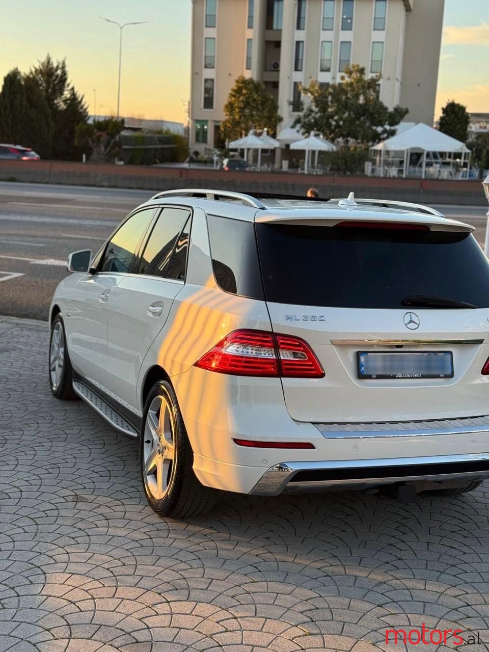 2013' Mercedes-Benz ML 350 photo #3