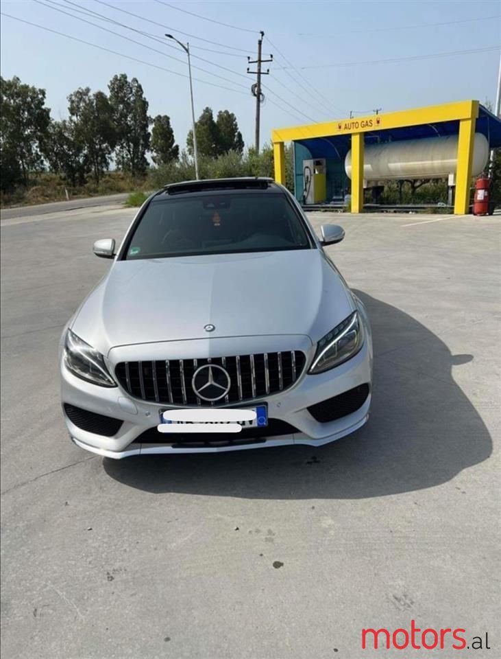 2015' Mercedes-Benz C 250 photo #1