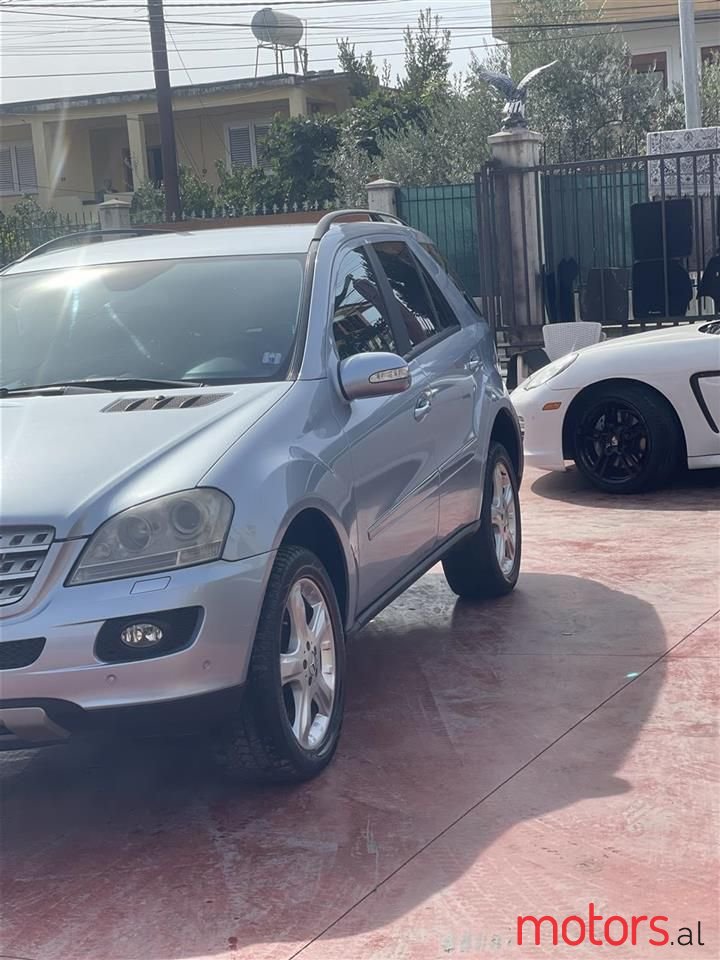 2007' Mercedes-Benz ML 320 photo #6