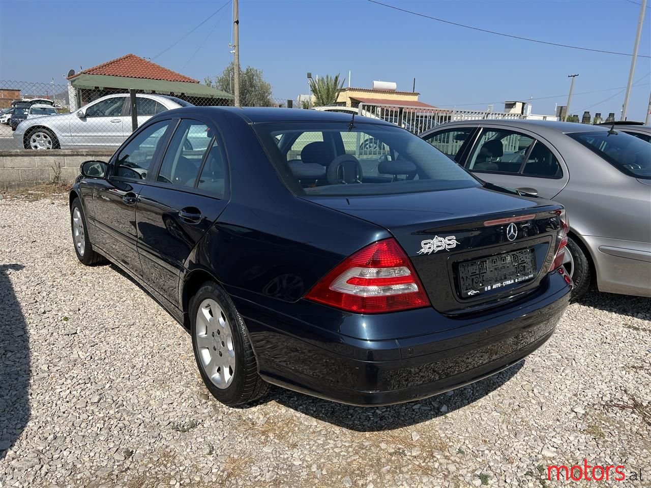 2004' Mercedes-Benz C 200 photo #6