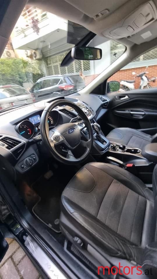 2014' Ford Kuga photo #3