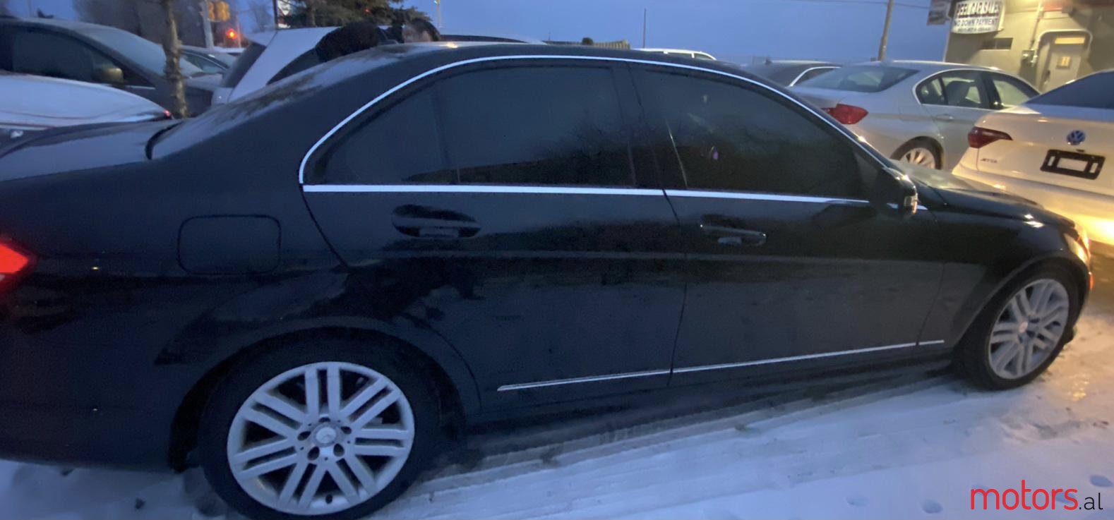 2011' Mercedes-Benz C-Class photo #3