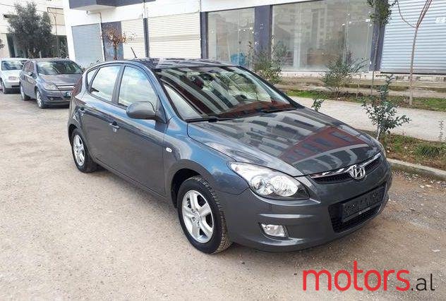 2009' Hyundai I30 photo #1