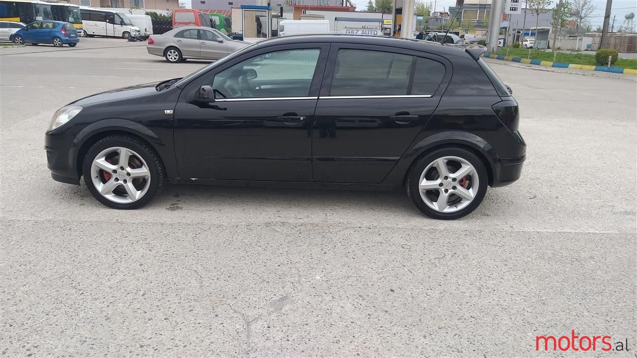 2009' Opel Astra photo #6