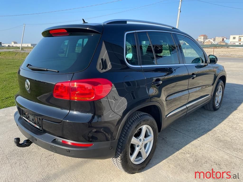 2013' Volkswagen Tiguan photo #6