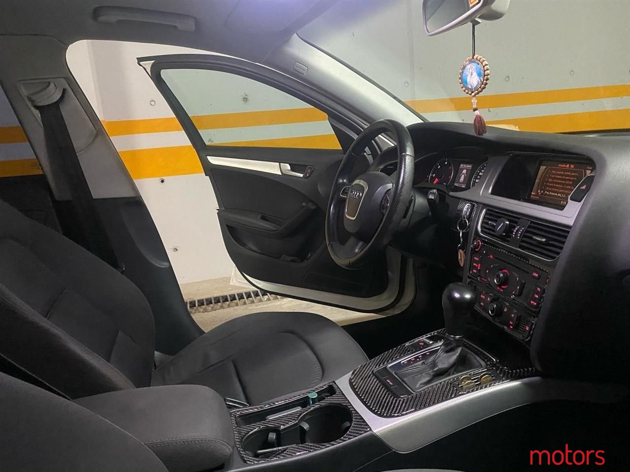 2009' Audi A4 photo #2