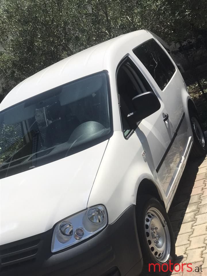 2007' Volkswagen Caddy photo #4