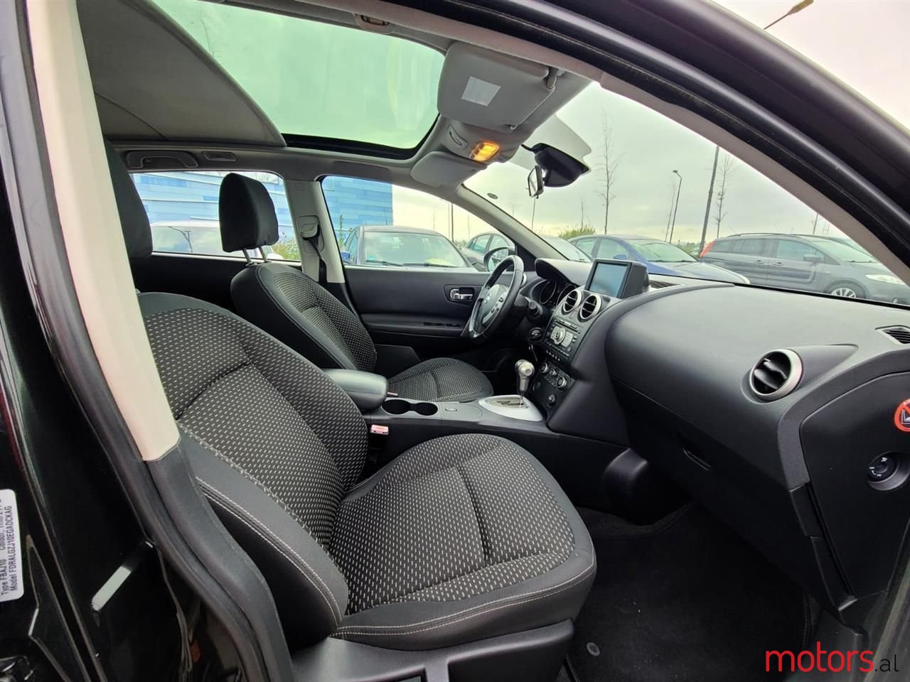 2009' Nissan Qashqai photo #5