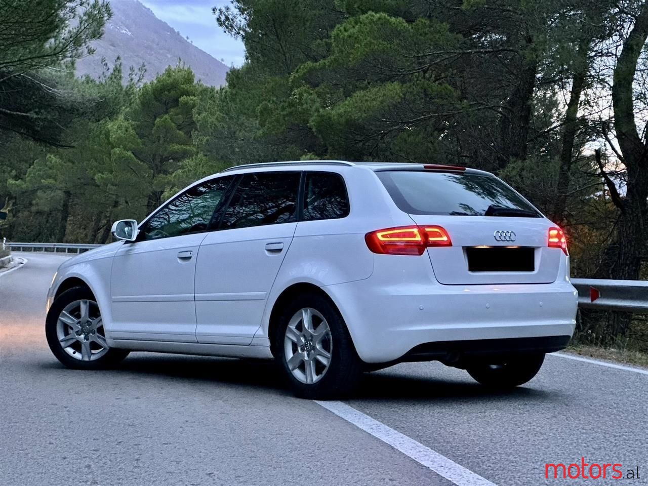 2012' Audi A3 photo #2