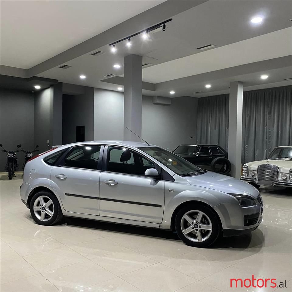 2006' Ford Focus photo #5