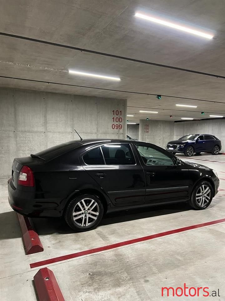 2013' Skoda Octavia photo #6