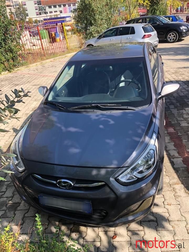 2014' Hyundai Accent photo #5