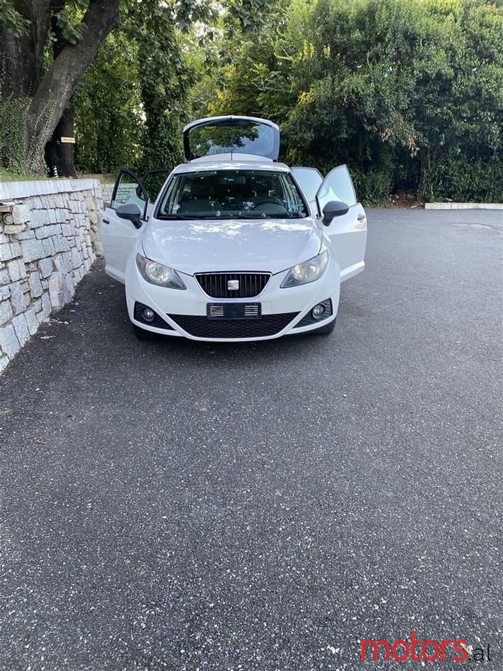 2010' SEAT Ibiza photo #5