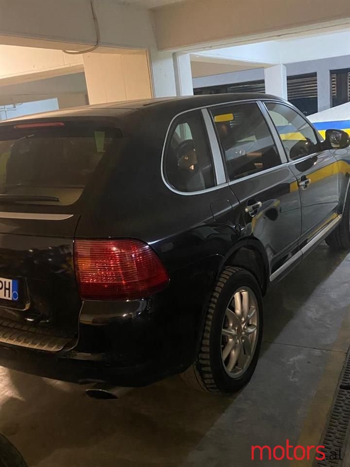 2007' Porsche Cayenne photo #4