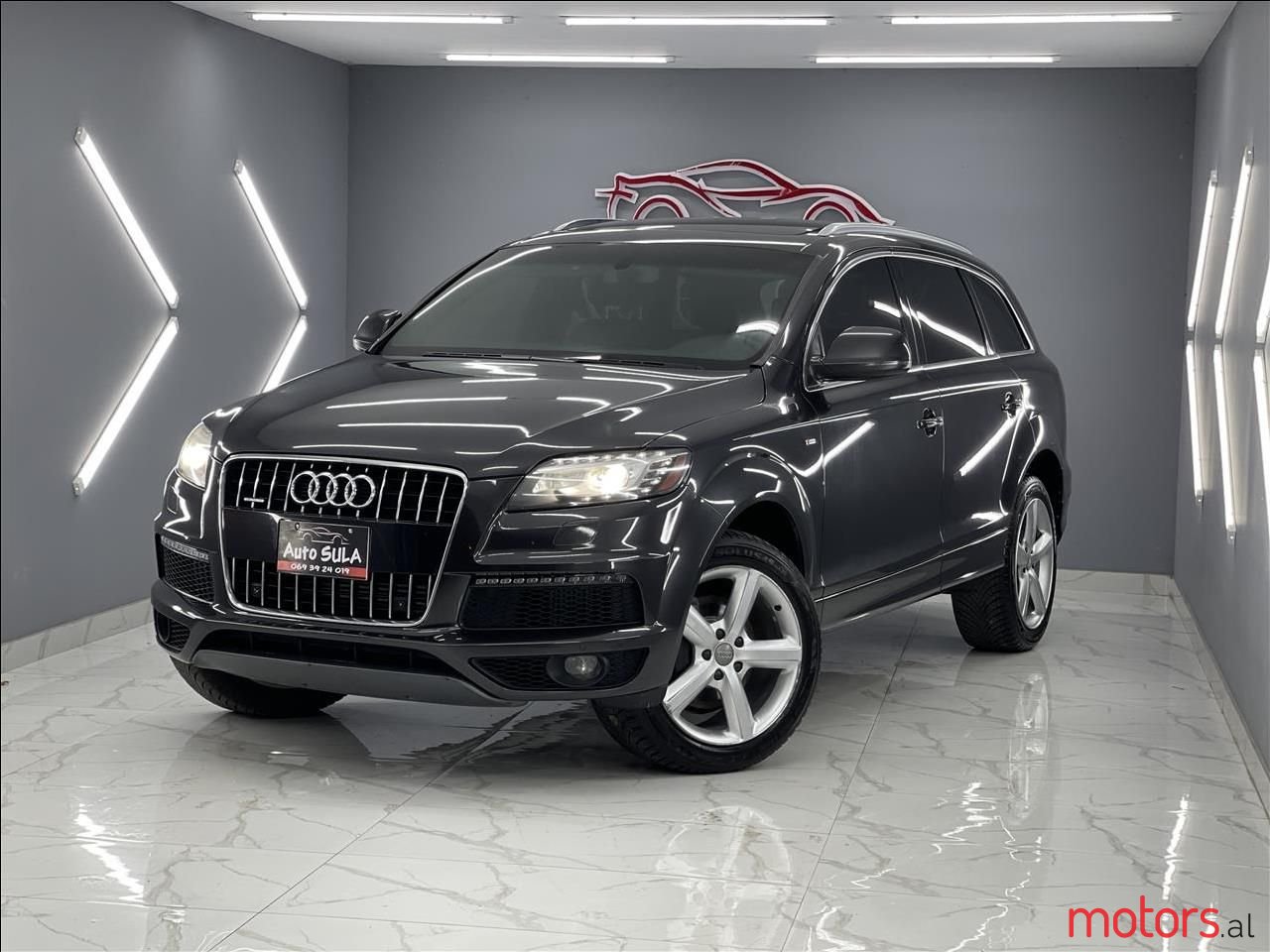 2012' Audi Q7 photo #1