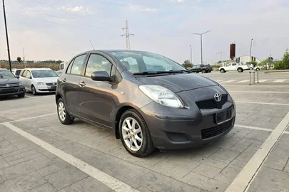 2009' Toyota Yaris
