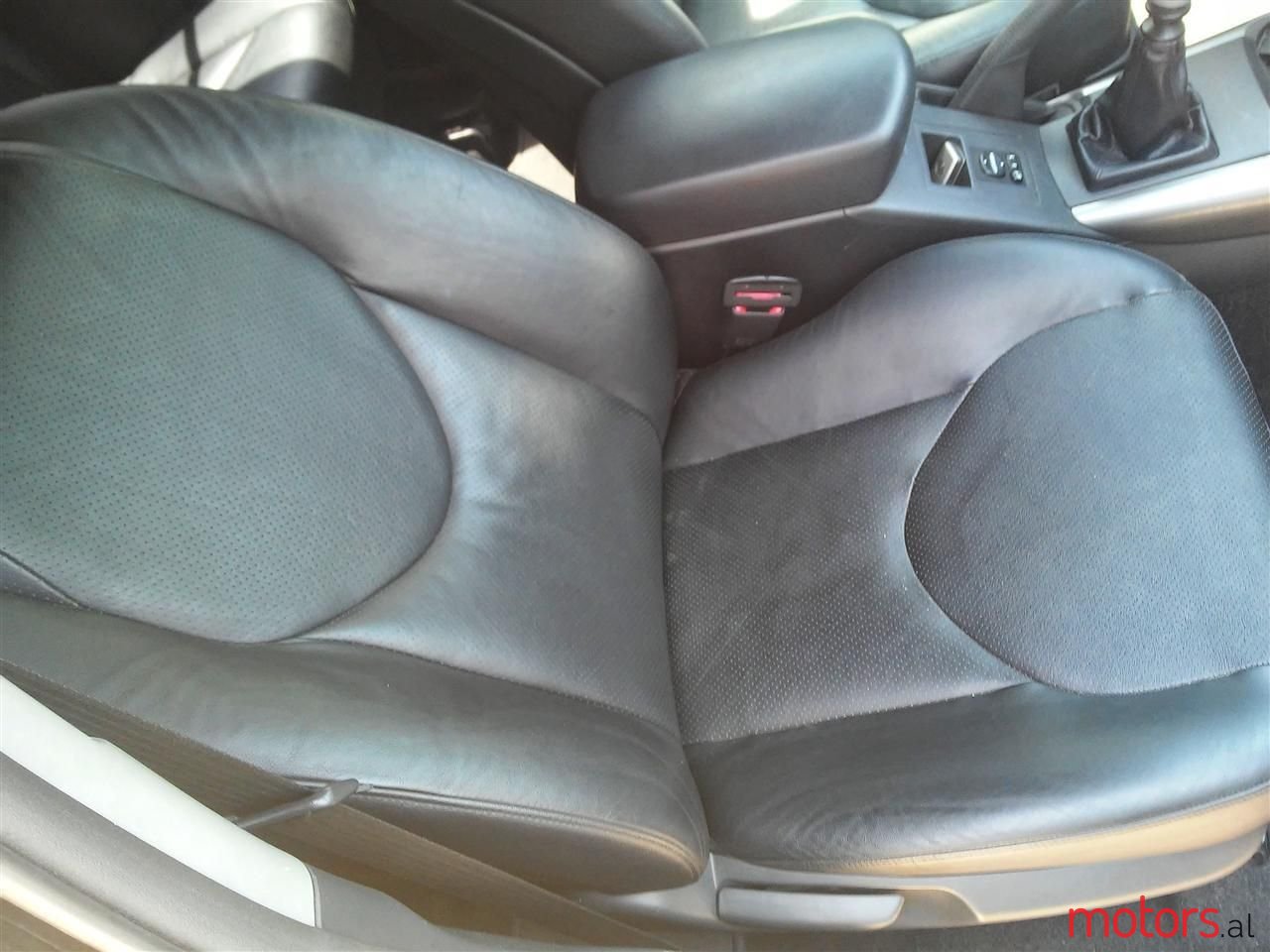 2006' Toyota RAV4 photo #5