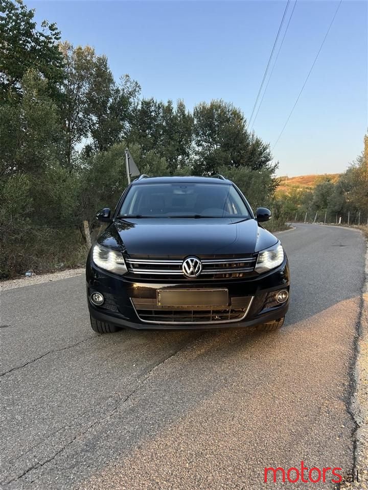 2014' Volkswagen Tiguan photo #5