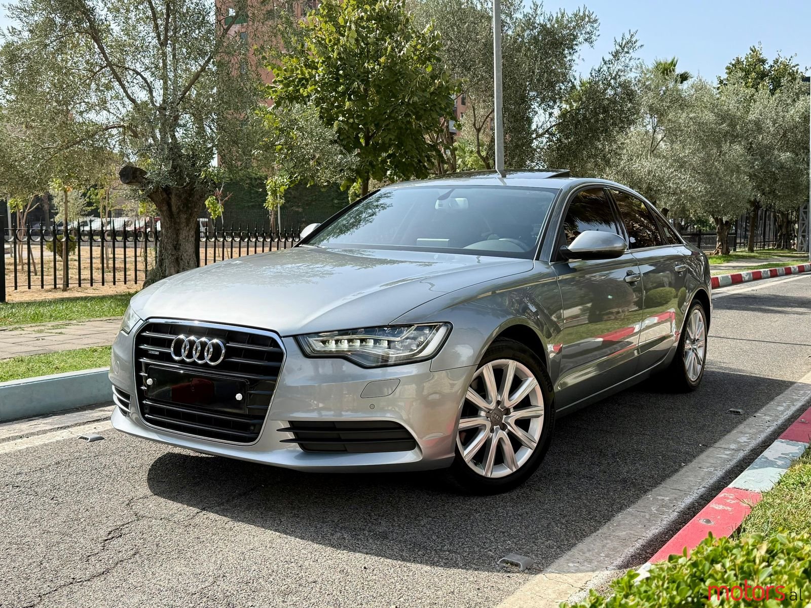 2013' Audi A6 photo #1
