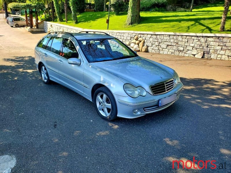 2007' Mercedes-Benz C 220 photo #3