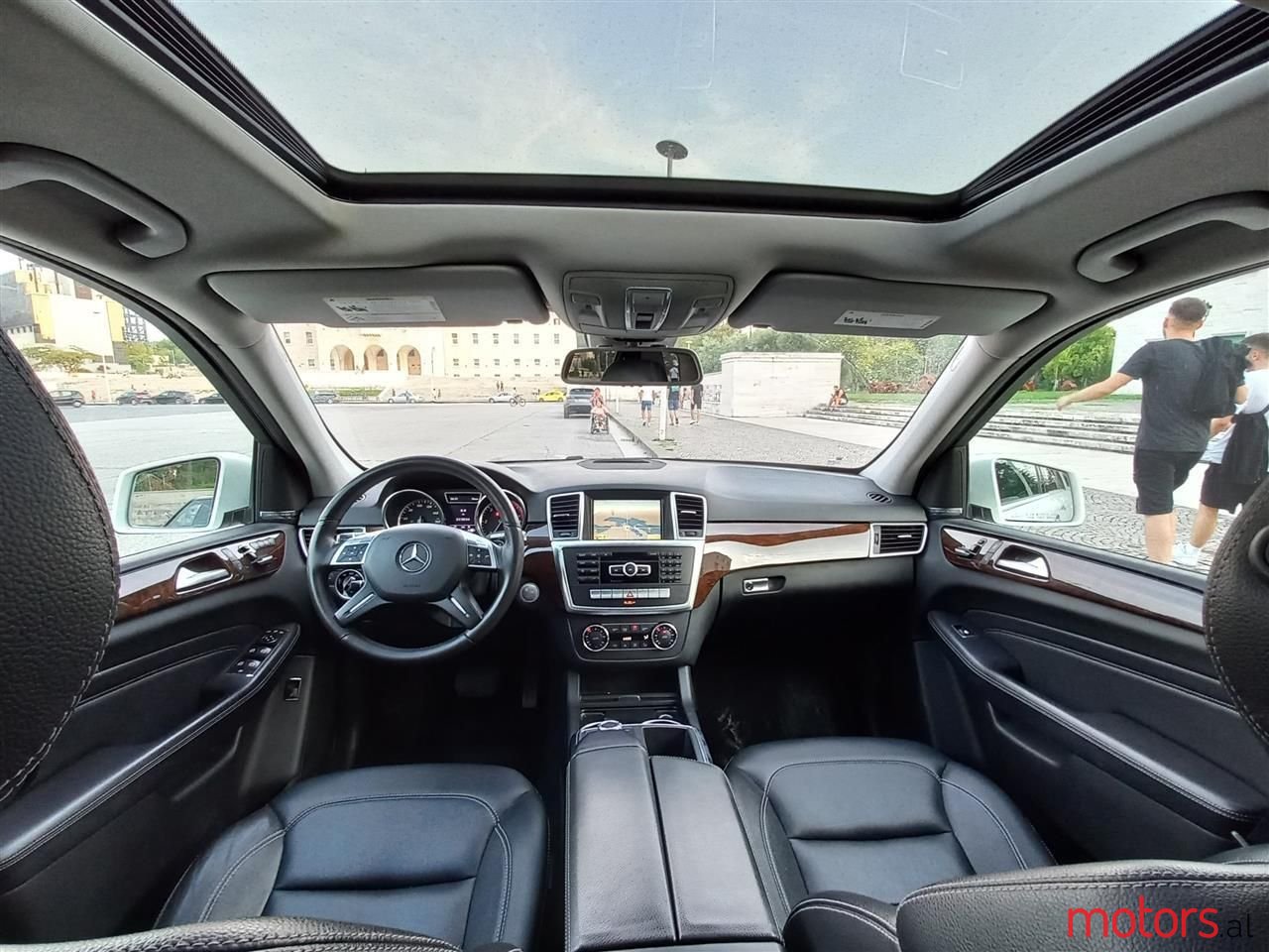 2012' Mercedes-Benz ML 350 photo #1