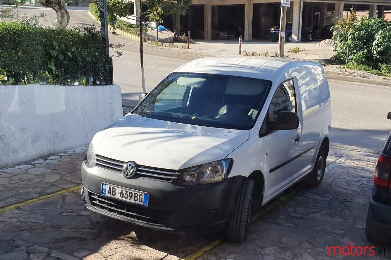 2011' Volkswagen Caddy photo #1