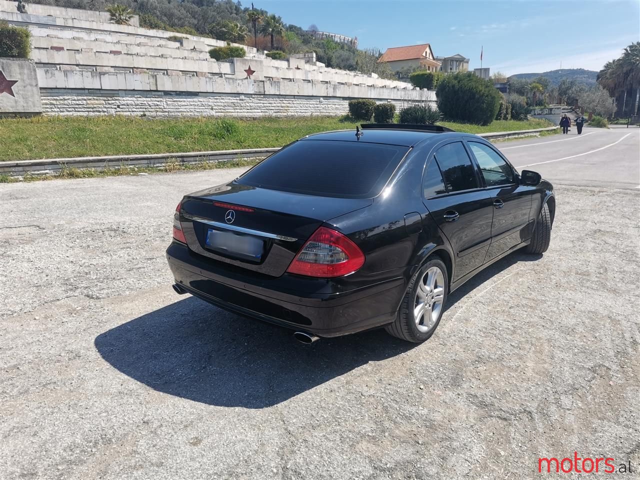 2007' Mercedes-Benz E 200 photo #5