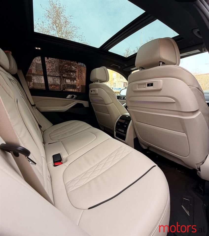 2019' BMW X5 photo #4