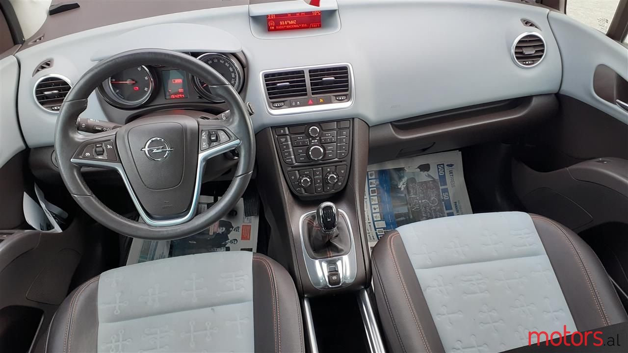 2011' Opel Meriva photo #6
