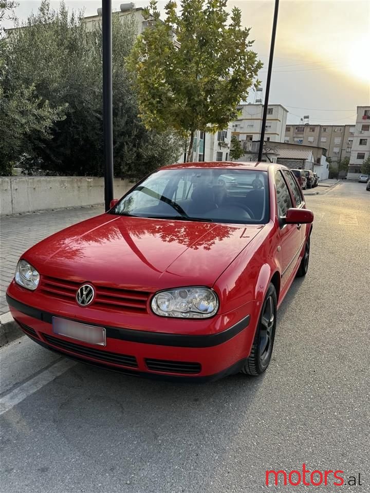 1999' Volkswagen Golf photo #1