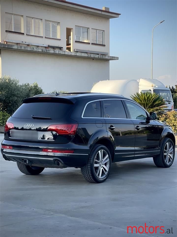 2011' Audi Q7 photo #3