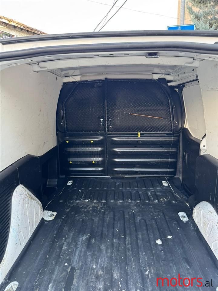 2015' Citroen Berlingo photo #5