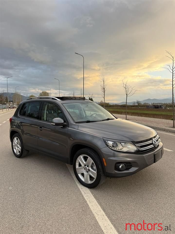 2014' Volkswagen Tiguan photo #1