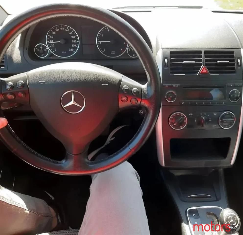 2006' Mercedes-Benz A 170 photo #3