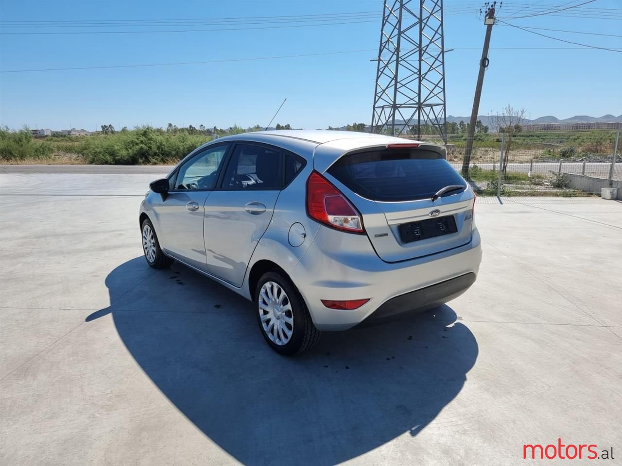 2014' Ford Fiesta photo #4