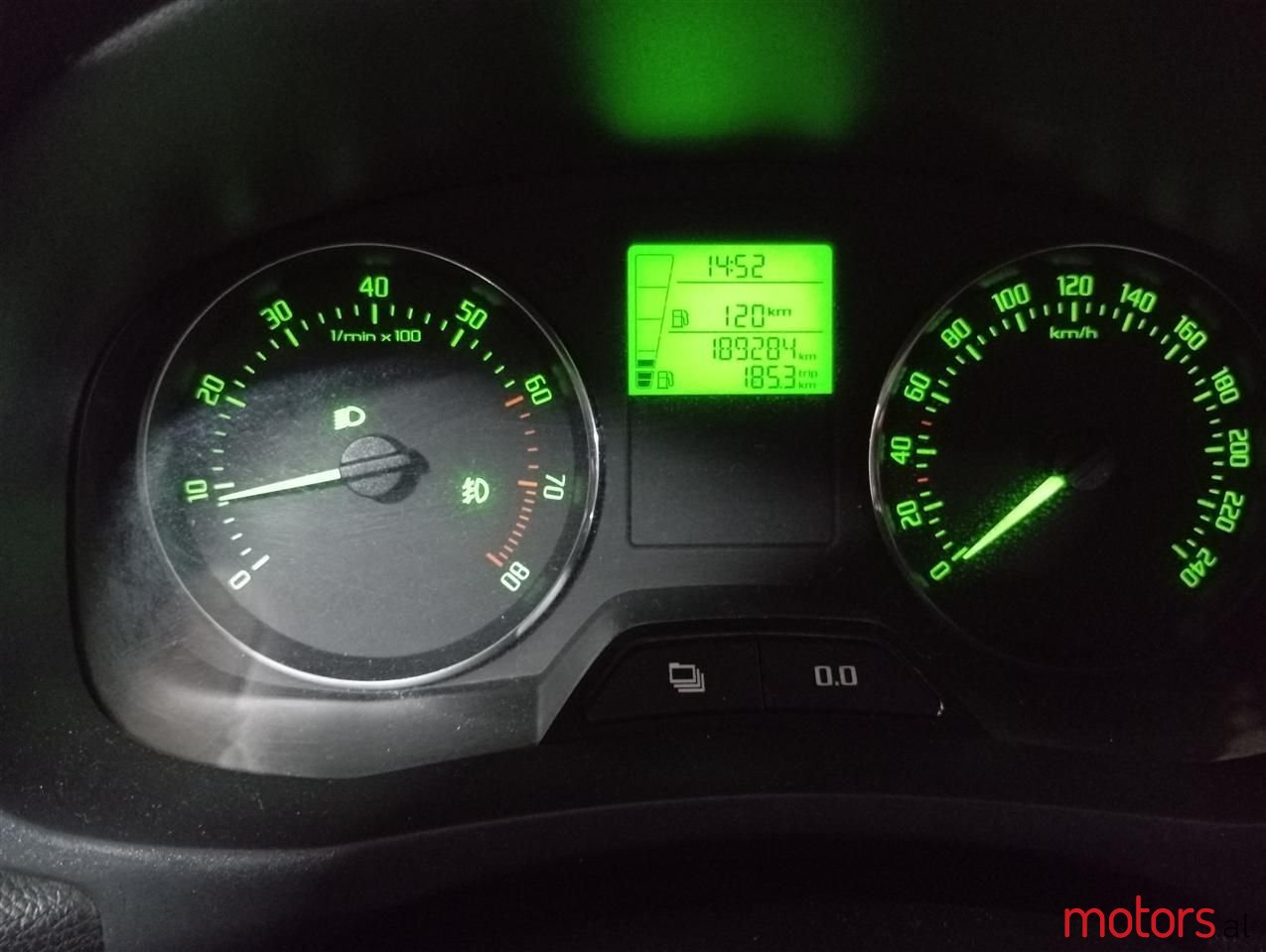 2011' Skoda Fabia photo #5