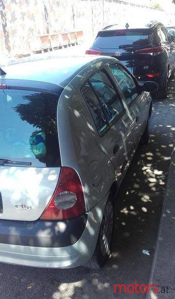 2003' Renault Clio photo #1