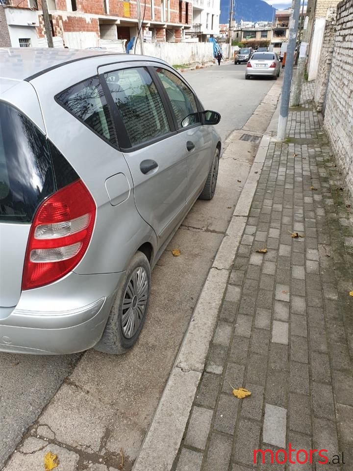 2007' Mercedes-Benz A 150 photo #3